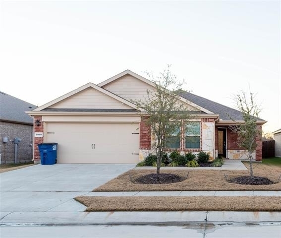 1009 Riverstone Trail - Photo 0