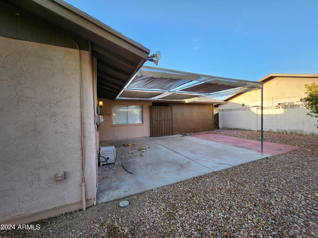 5117 W Acoma Drive - Photo 1