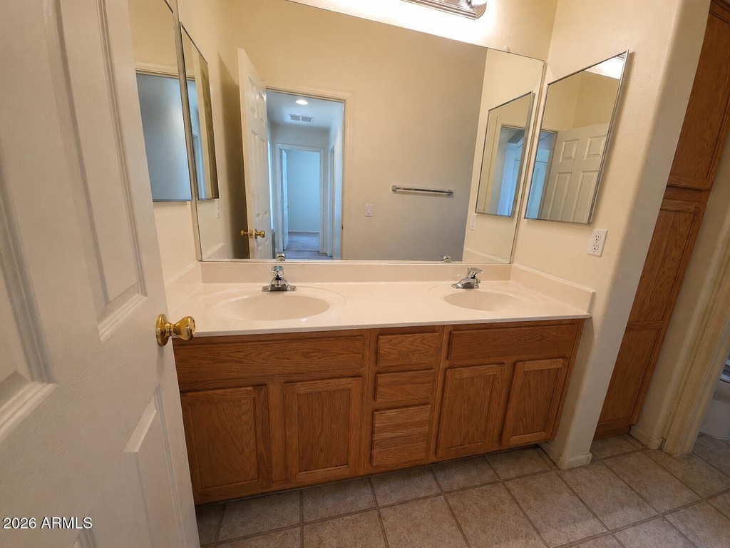 8618 W Chickasaw Street - Photo 13