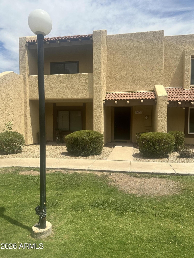 5805 W Evans Drive - Photo 0
