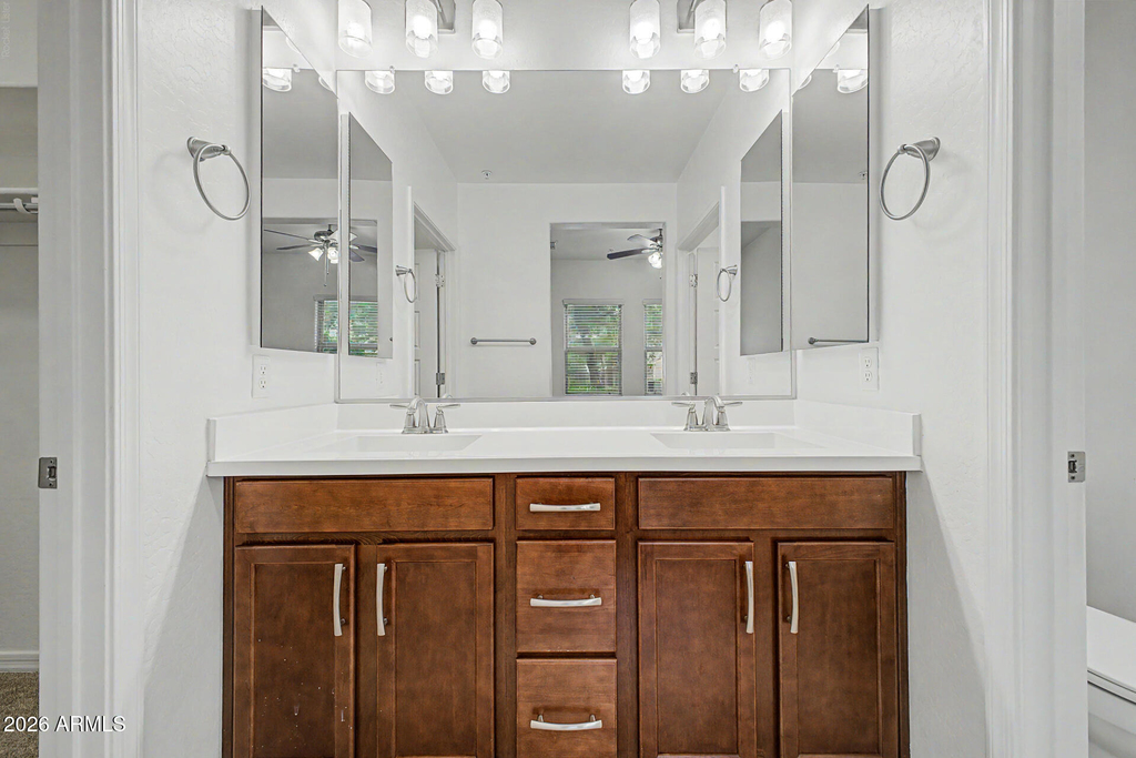 5550 N 16th Street - Photo 9