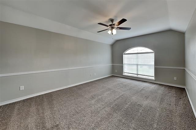 2129 Carrington Avenue - Photo 11