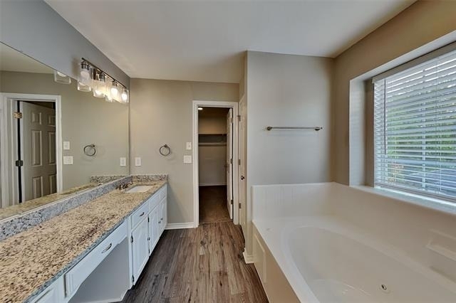 2129 Carrington Avenue - Photo 13