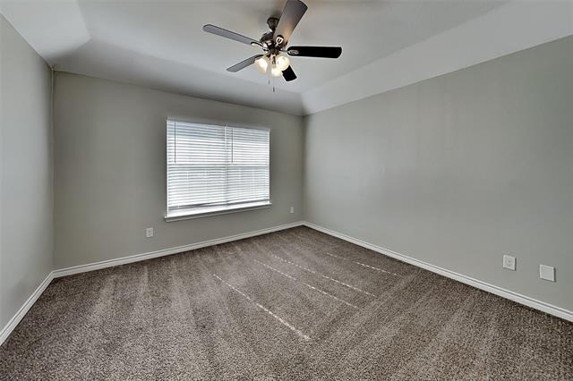 2129 Carrington Avenue - Photo 18