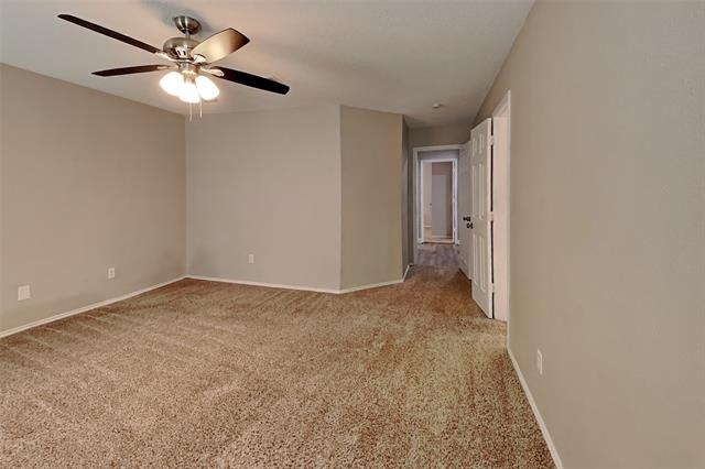 1022 Halifax Lane - Photo 7