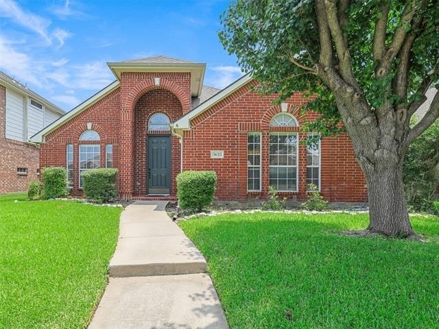 5653 Westwood Lane - Photo 0