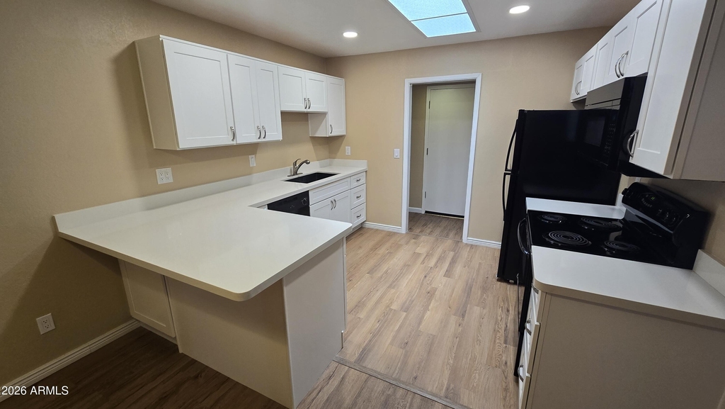 5128 W Surrey Avenue - Photo 1