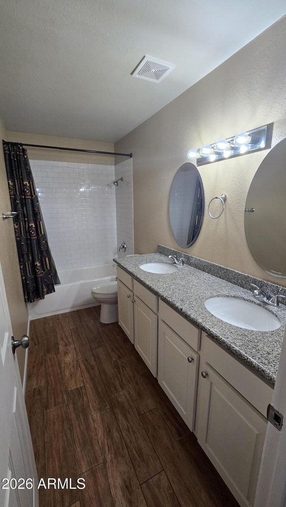 5128 W Surrey Avenue - Photo 23