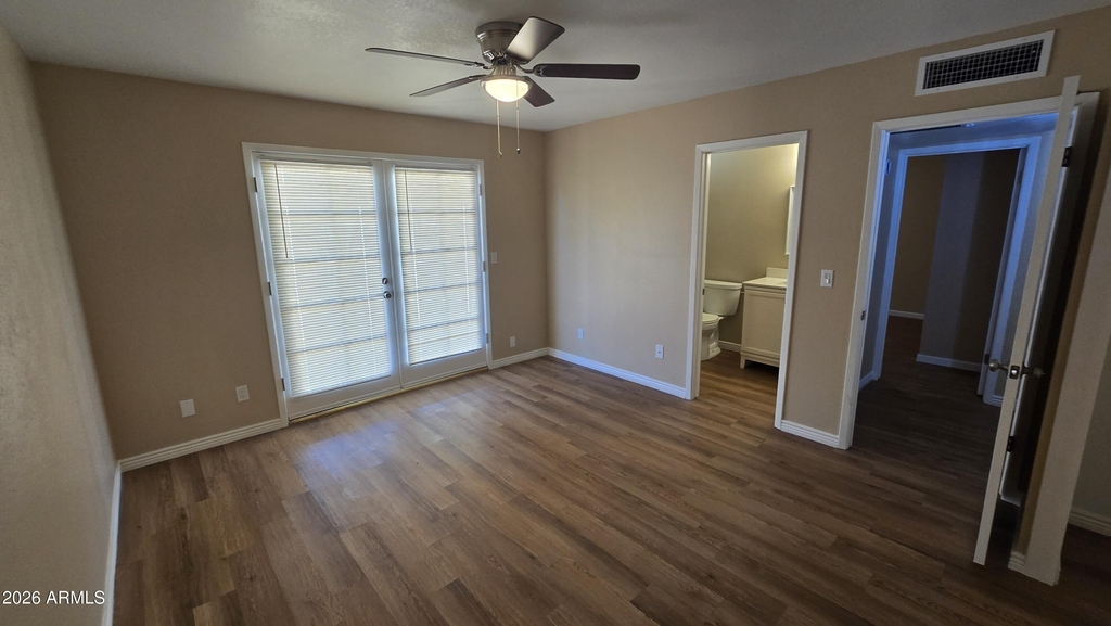 5128 W Surrey Avenue - Photo 19