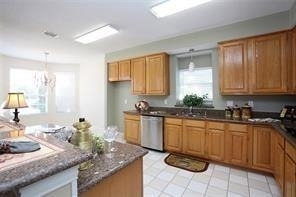 5800 Charleston Drive - Photo 5