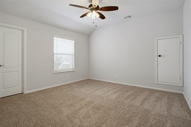 812 Woodview Court - Photo 21