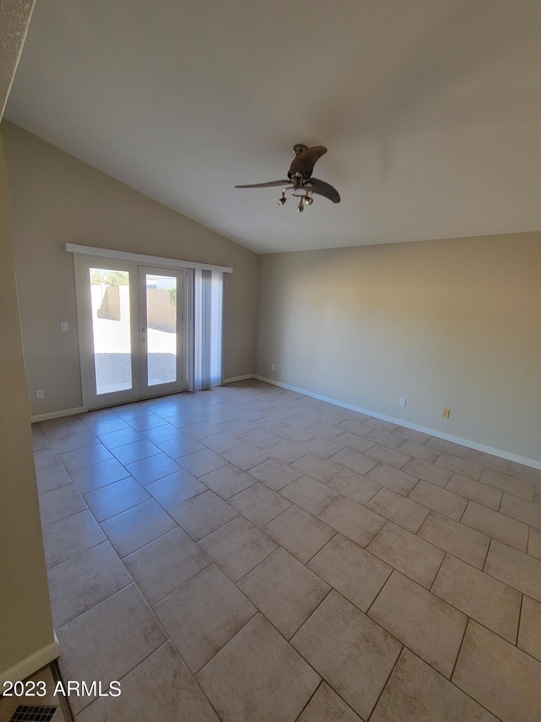 6320 W Shaw Butte Drive - Photo 13