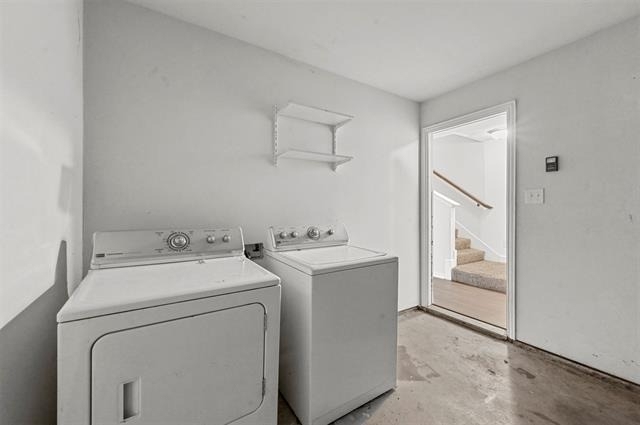 727 W Johnson Street - Photo 15