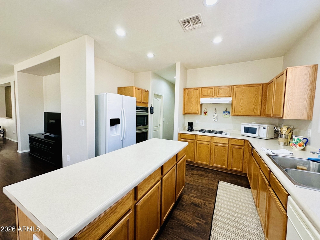 16474 W Remuda Drive - Photo 13