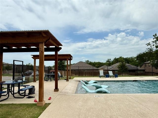 713 Cherry Blossom Street - Photo 27