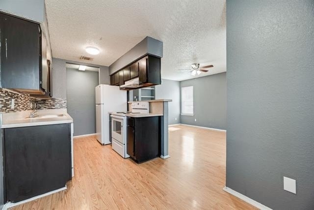 5109 Herrick Court - Photo 5