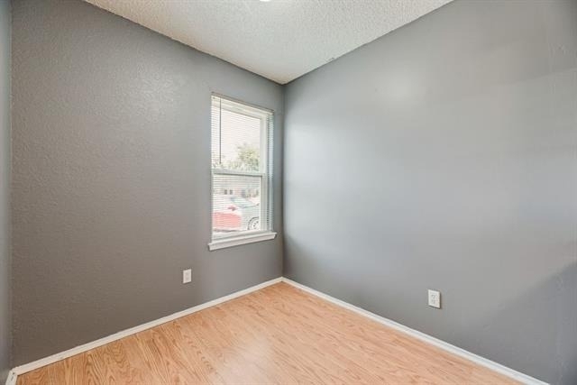 5109 Herrick Court - Photo 4