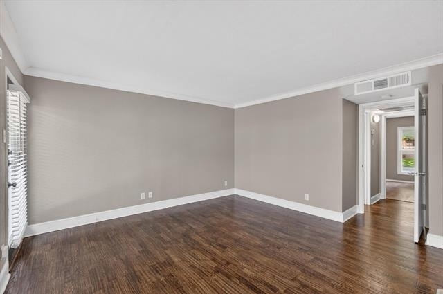 5932 Sandhurst Lane - Photo 6