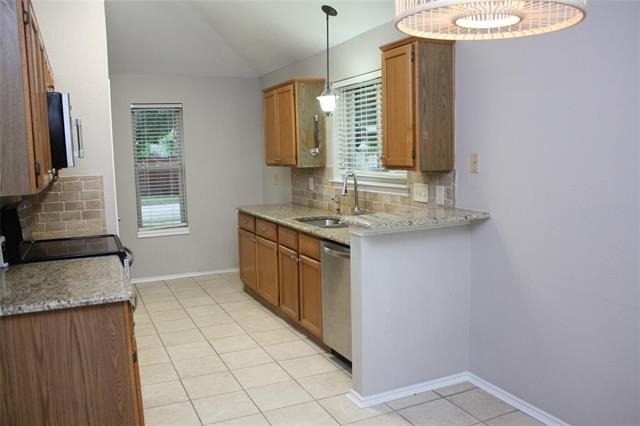 1528 Haven Place - Photo 5