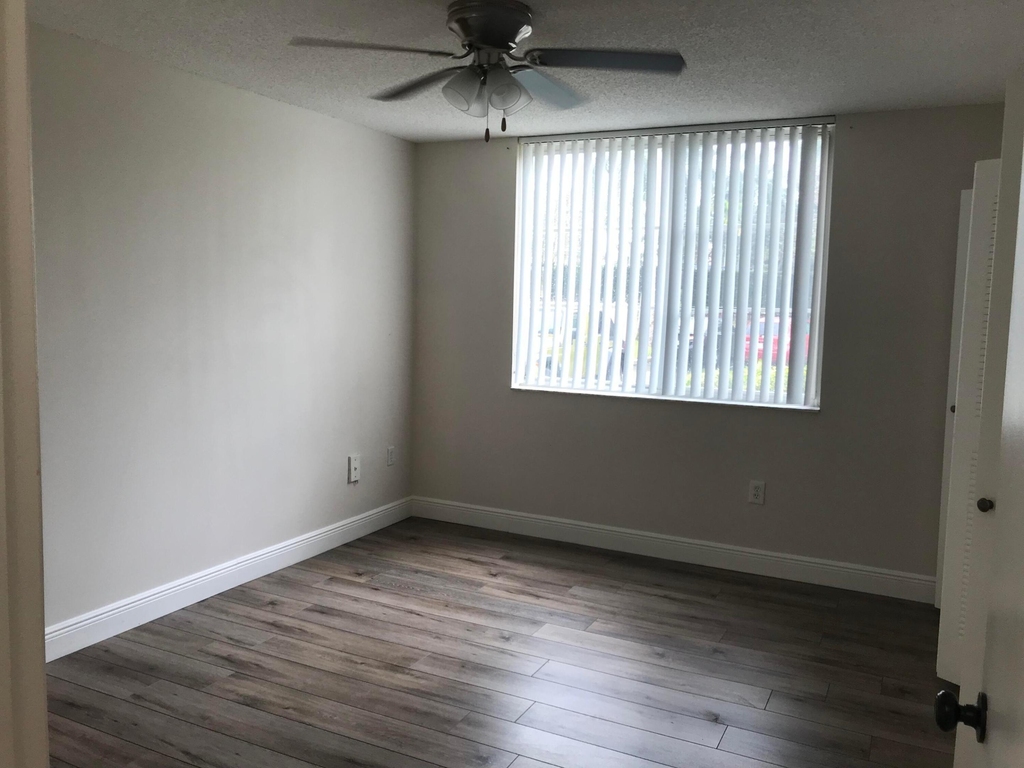 7896 Sonoma Springs Circle - Photo 6