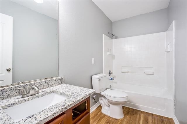 14801 Whispering Court - Photo 21