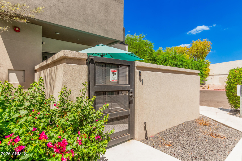 2645 E Osborn Road - Photo 2