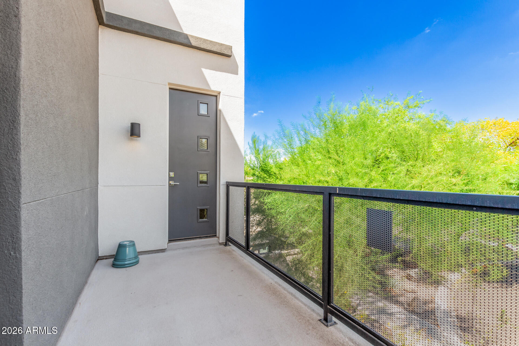 2645 E Osborn Road - Photo 34