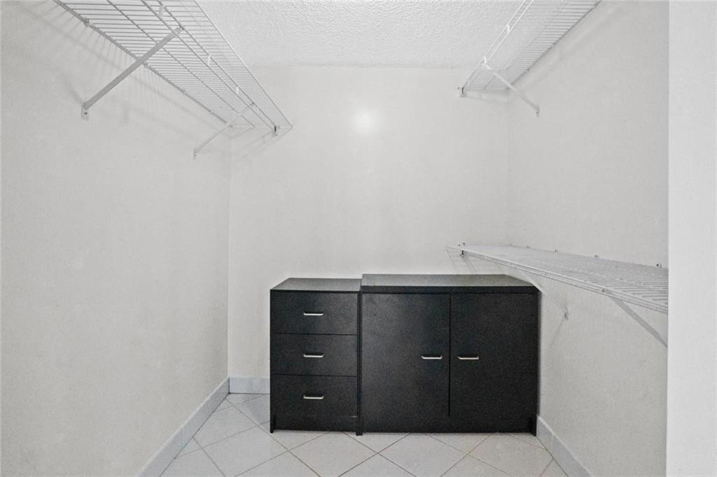 3000 E Sunrise Boulevard - Photo 18
