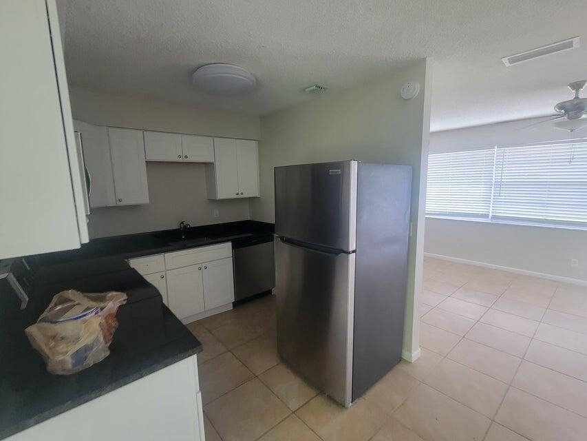 242 Se 24th Avenue - Photo 7