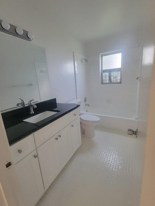 242 Se 24th Avenue - Photo 5