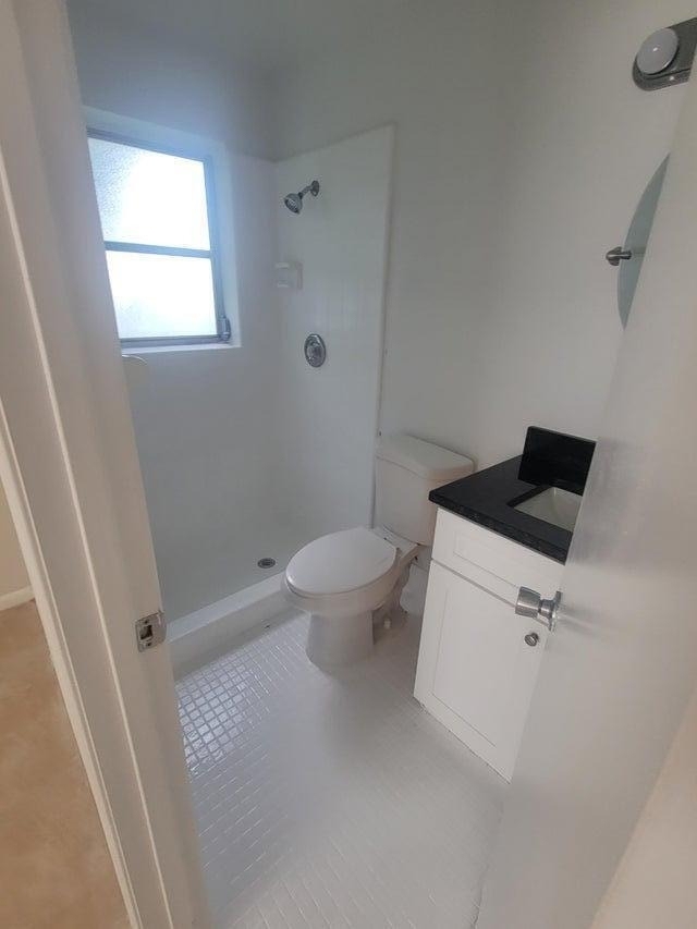 242 Se 24th Avenue - Photo 9