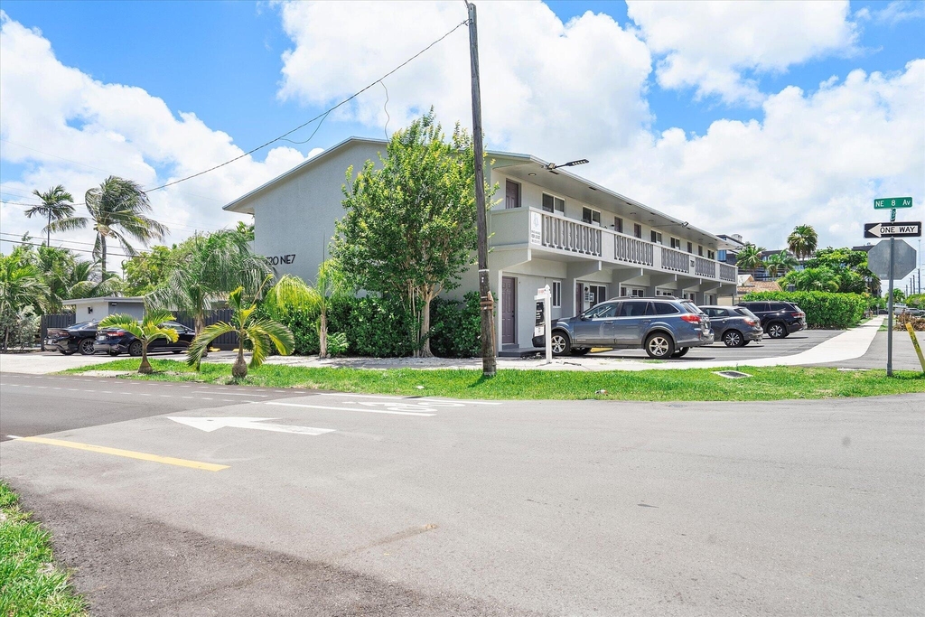 720 Ne 7th Street - Photo 17