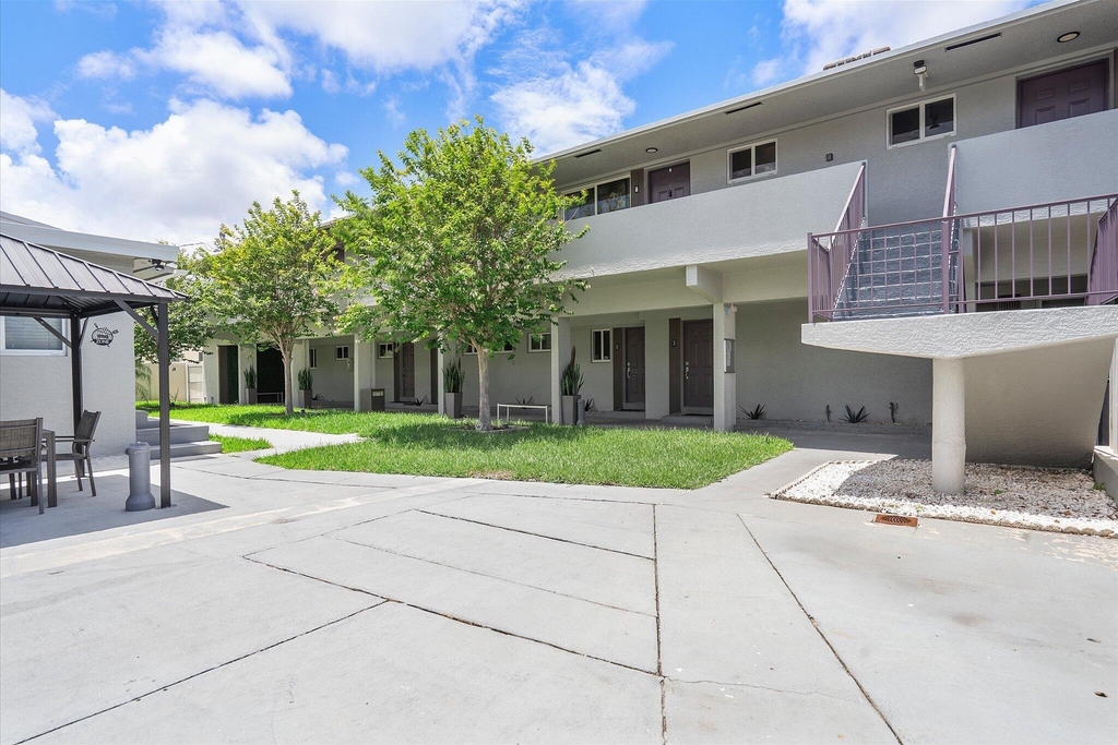720 Ne 7th Street - Photo 24