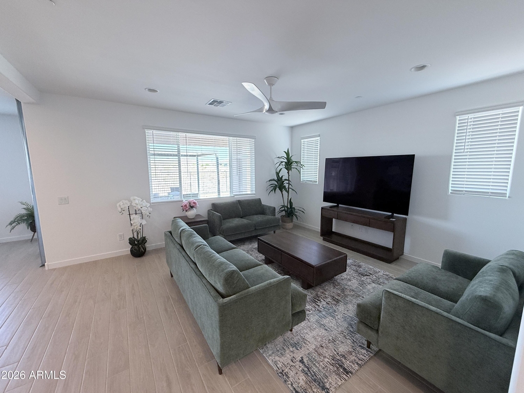 32022 N 121st Avenue - Photo 4