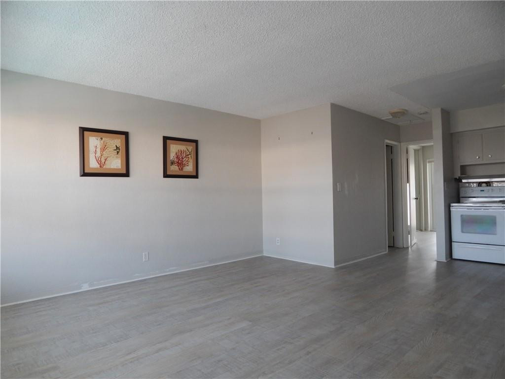 2841 Ne 32nd Street - Photo 3