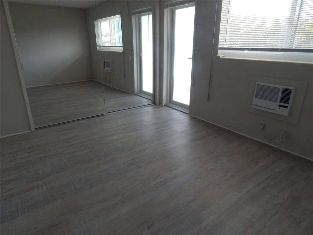 2841 Ne 32nd Street - Photo 6
