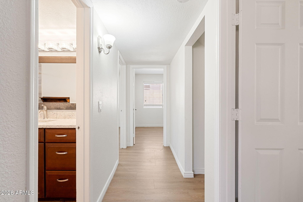 620 E Appaloosa Road - Photo 28