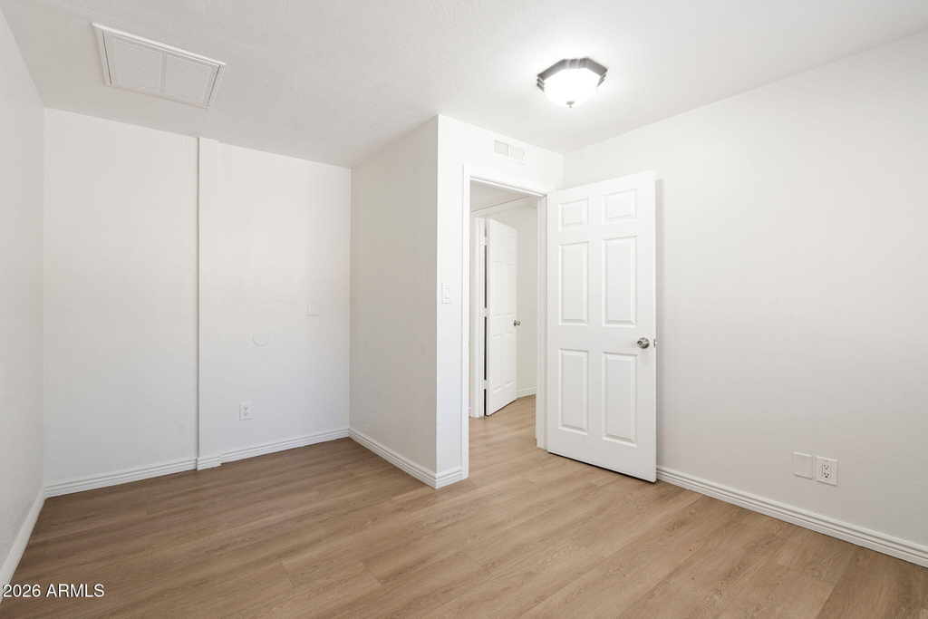 620 E Appaloosa Road - Photo 32