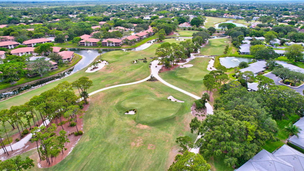 526 Club Drive - Photo 27