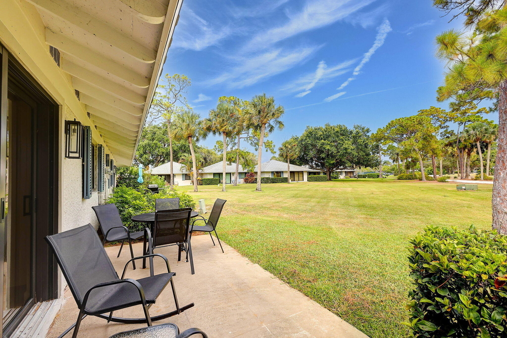 526 Club Drive - Photo 39
