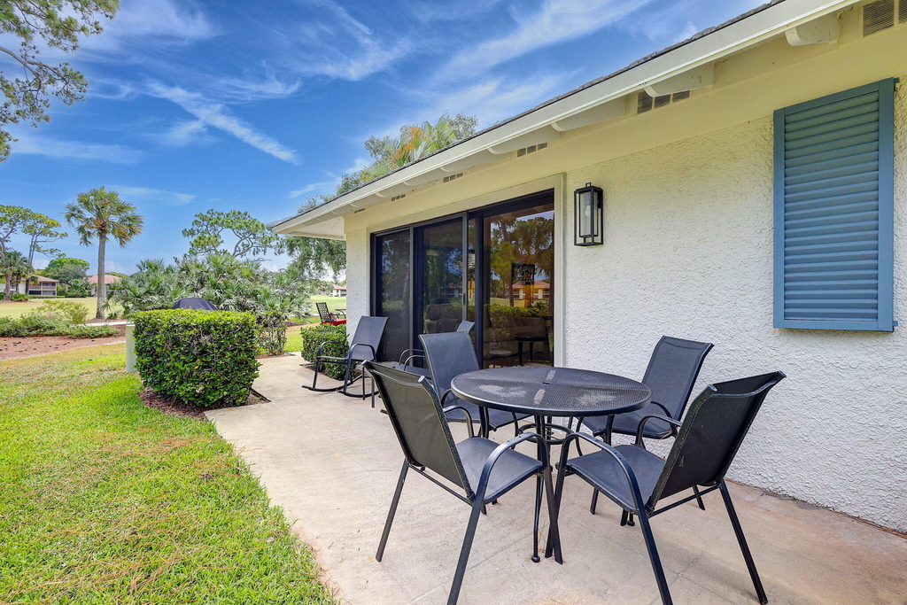 526 Club Drive - Photo 35
