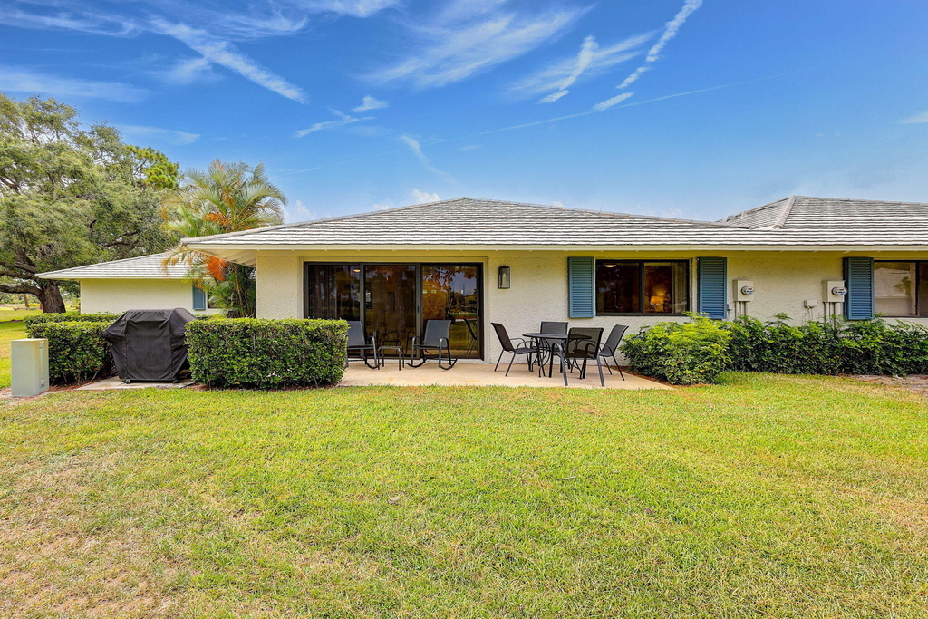 526 Club Drive - Photo 33