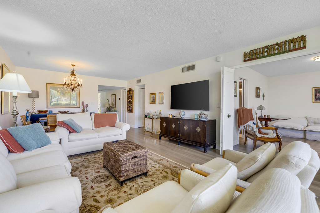 3621 Oaks Clubhouse Dr. Drive - Photo 14