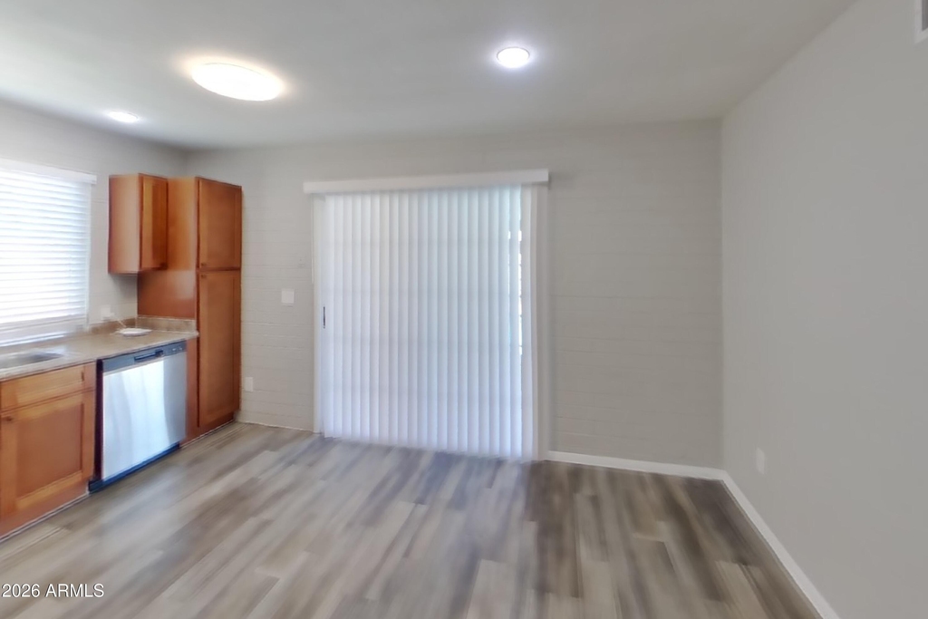 4241 N 73rd Lane - Photo 4