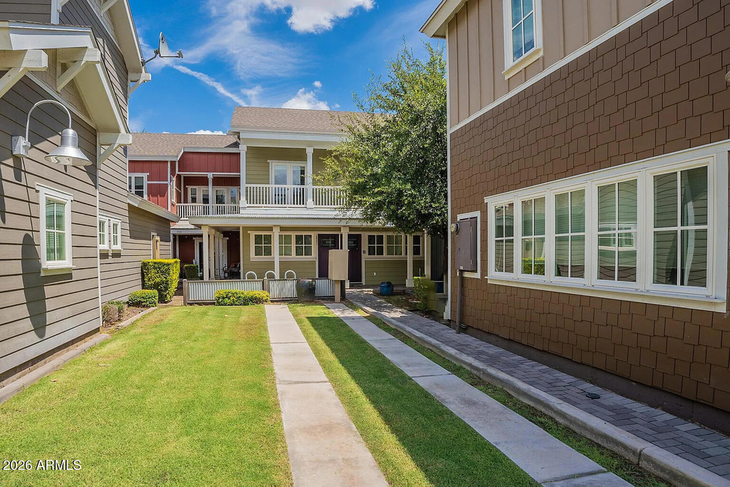 959 S Ash Avenue - Photo 2