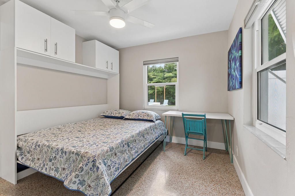127 Sw 10th Avenue - Photo 13