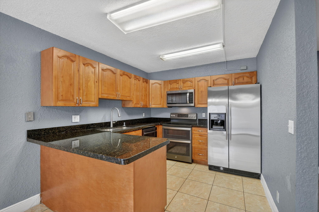 320 Woodland Road - Photo 12