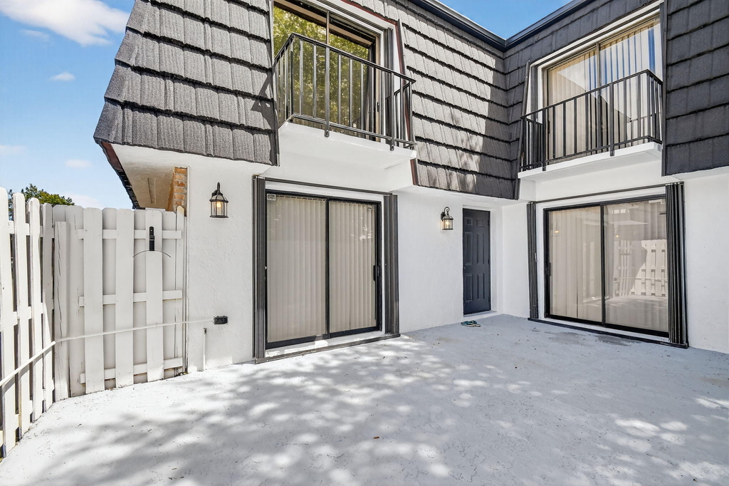 320 Woodland Road - Photo 1