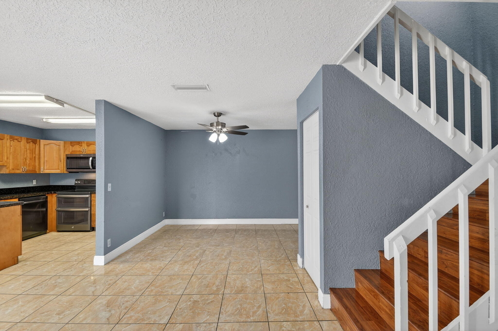 320 Woodland Road - Photo 4
