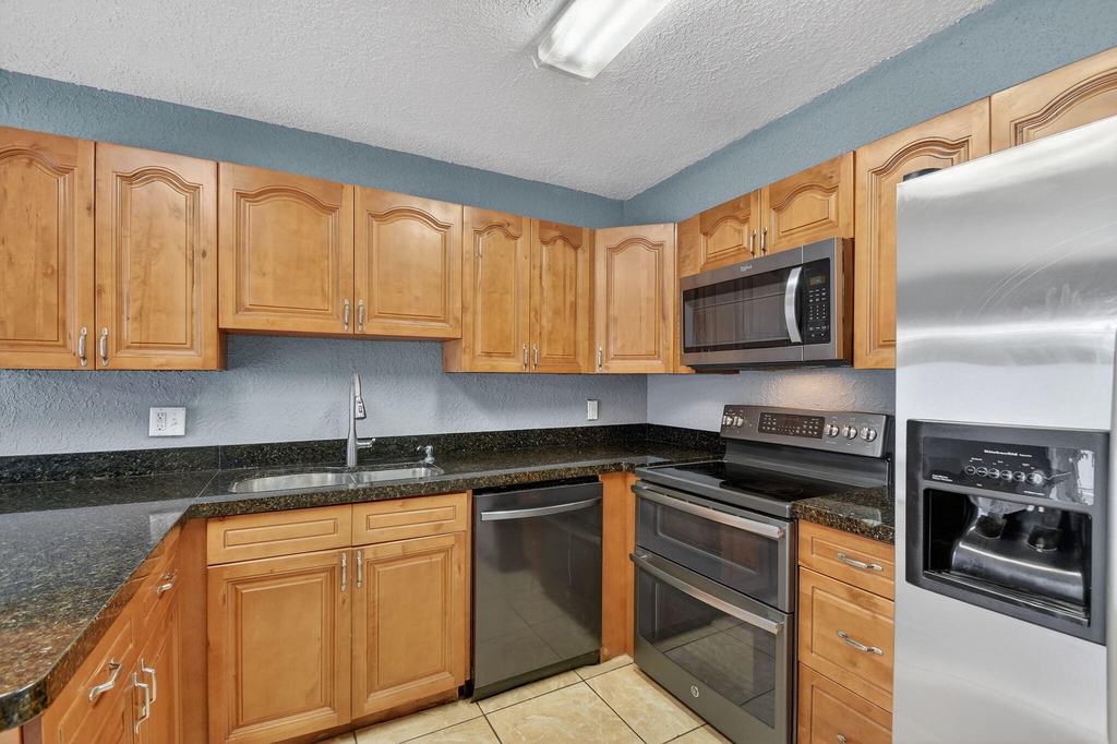 320 Woodland Road - Photo 13